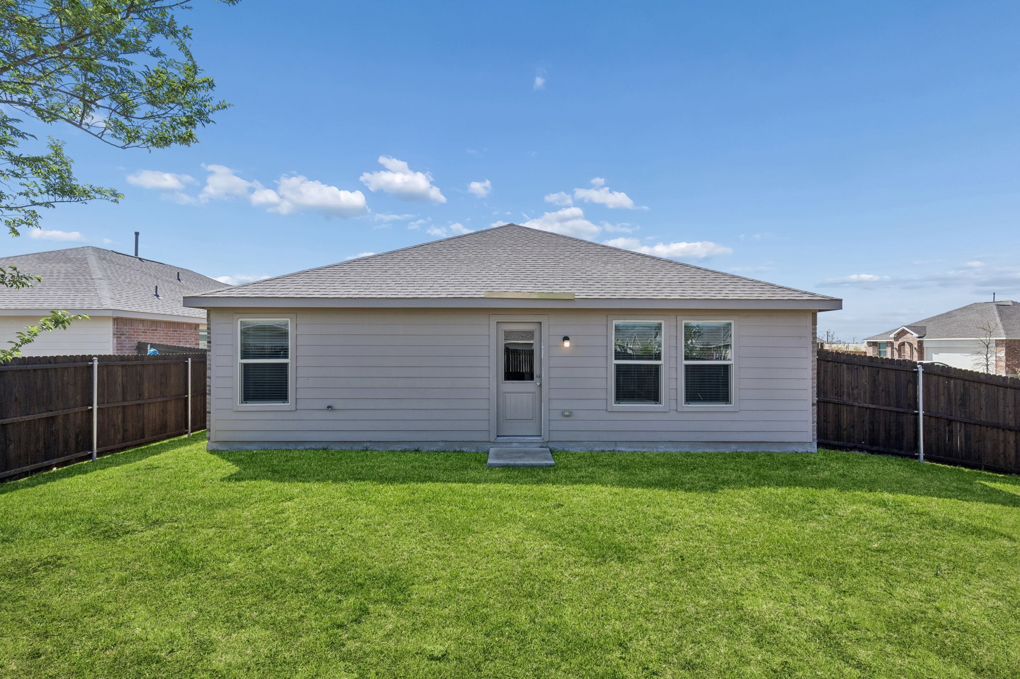 1810 River Crossing Drive Anna TX 75409