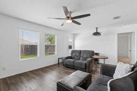 1810 River Crossing Drive Anna TX 75409