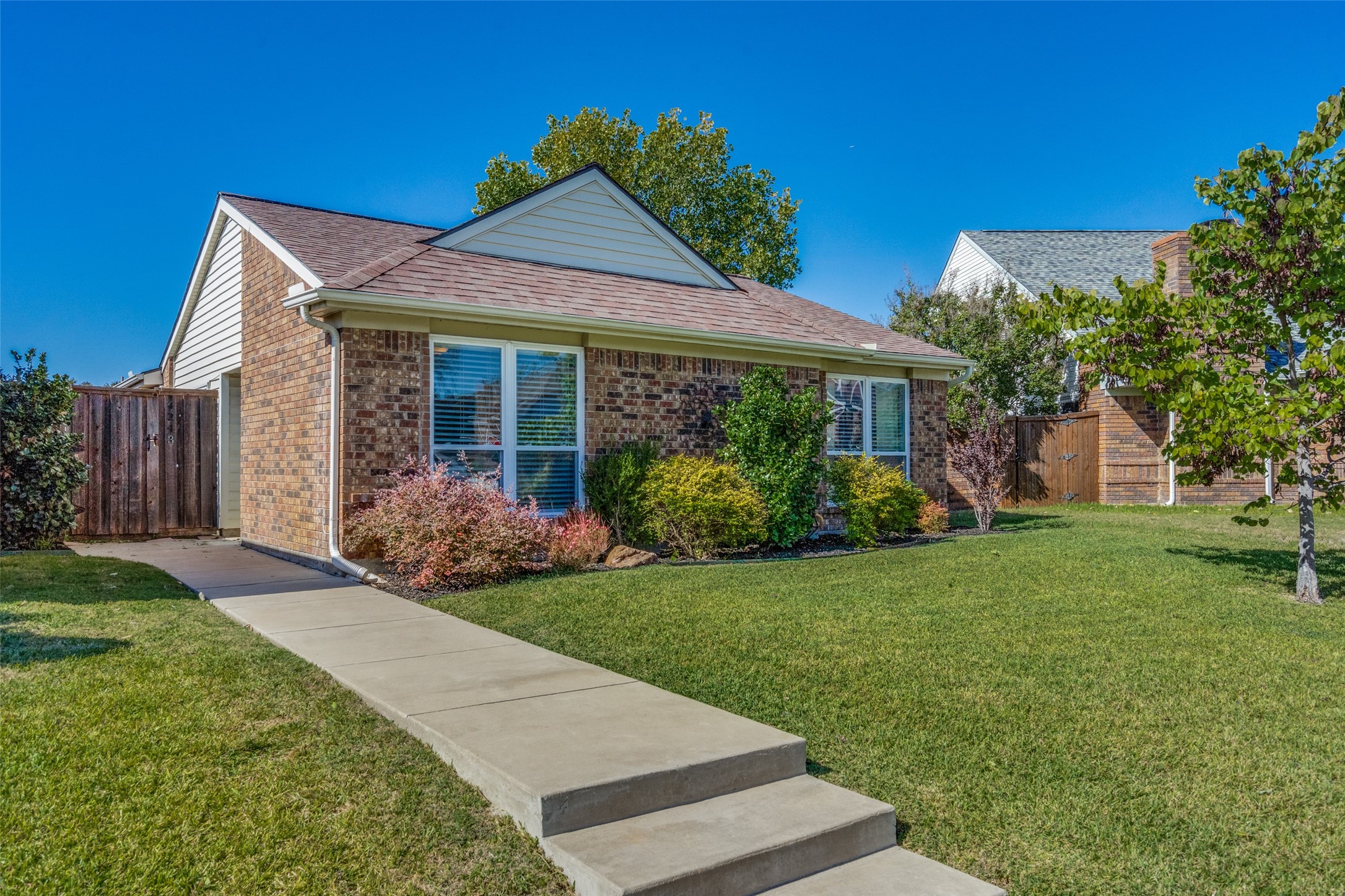 4243 Phoenix Drive Carrollton TX 75010