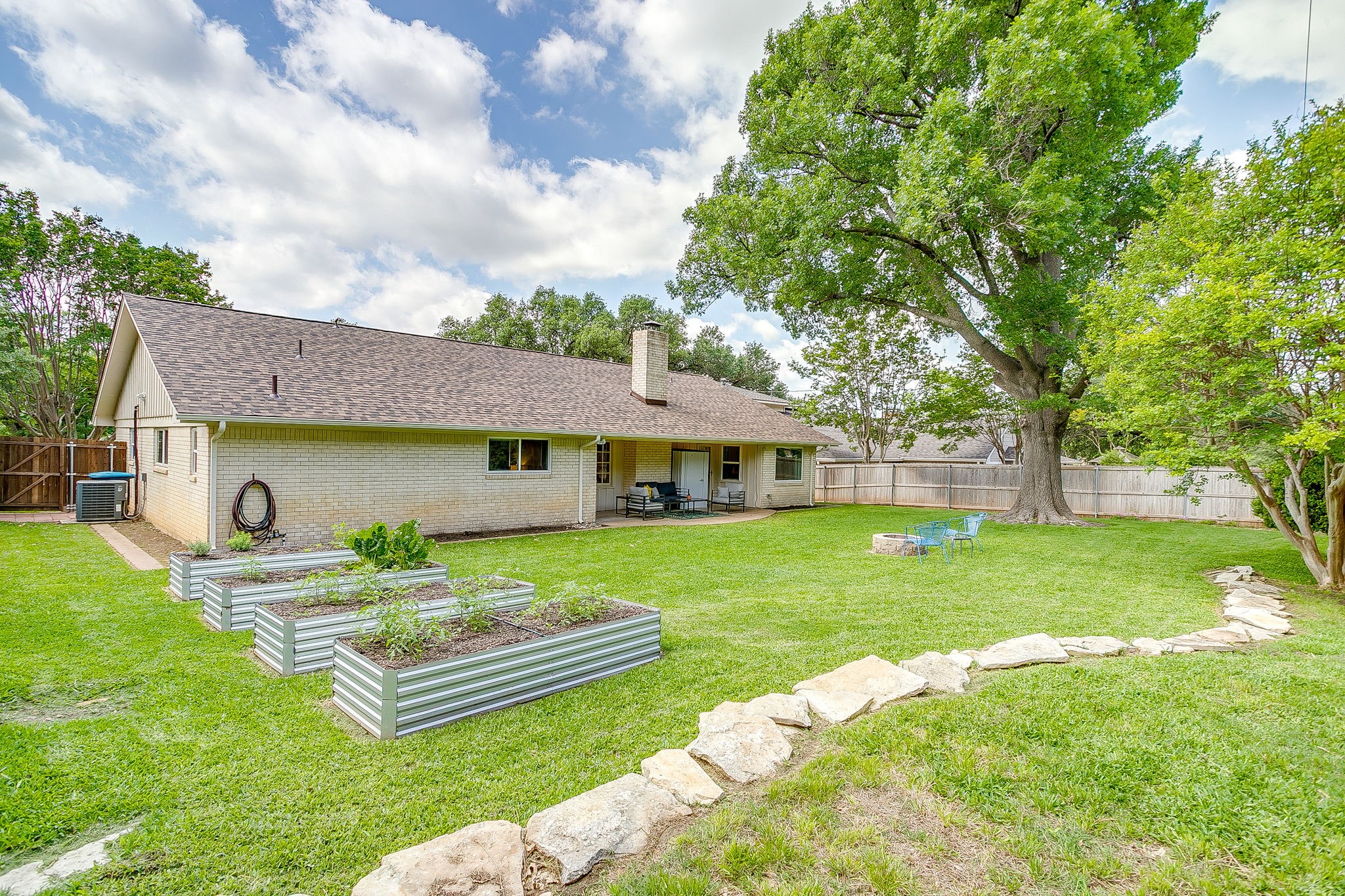 3520 Walton Avenue Fort Worth TX 76133