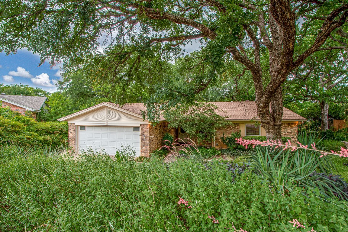 5051 Tierney Court S Fort Worth TX 76112