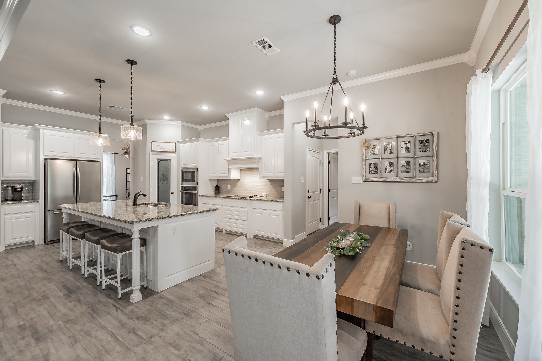 4033 Overlook Way Weatherford TX 76085
