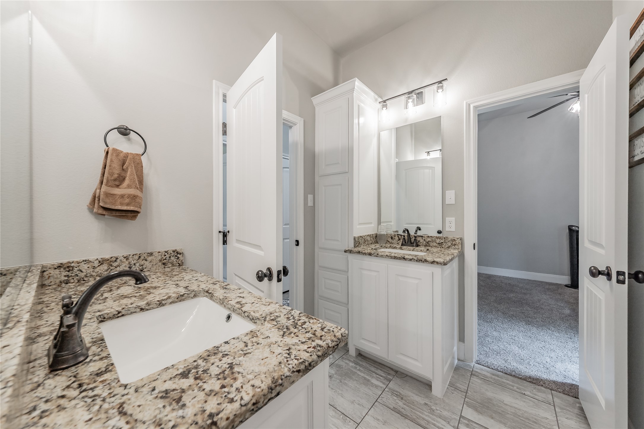 4033 Overlook Way Weatherford TX 76085