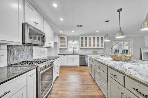 801 Arliss Drive Woodway TX 76712