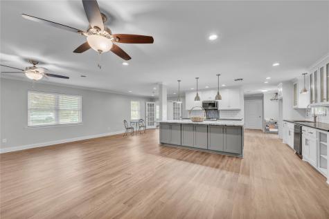 801 Arliss Drive Woodway TX 76712