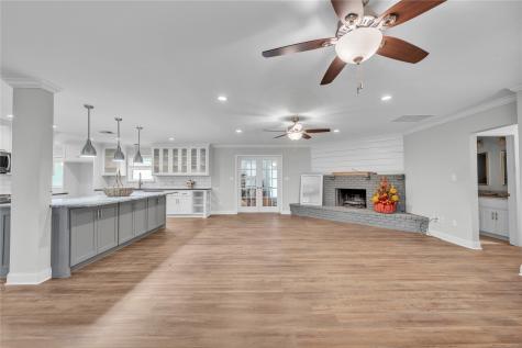 801 Arliss Drive Woodway TX 76712