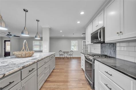 801 Arliss Drive Woodway TX 76712