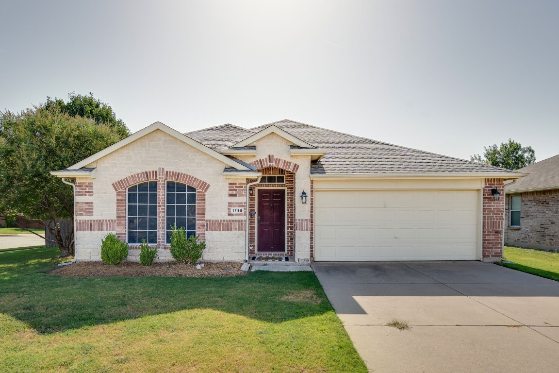 1748 Quail Springs Circle Fort Worth TX 76177