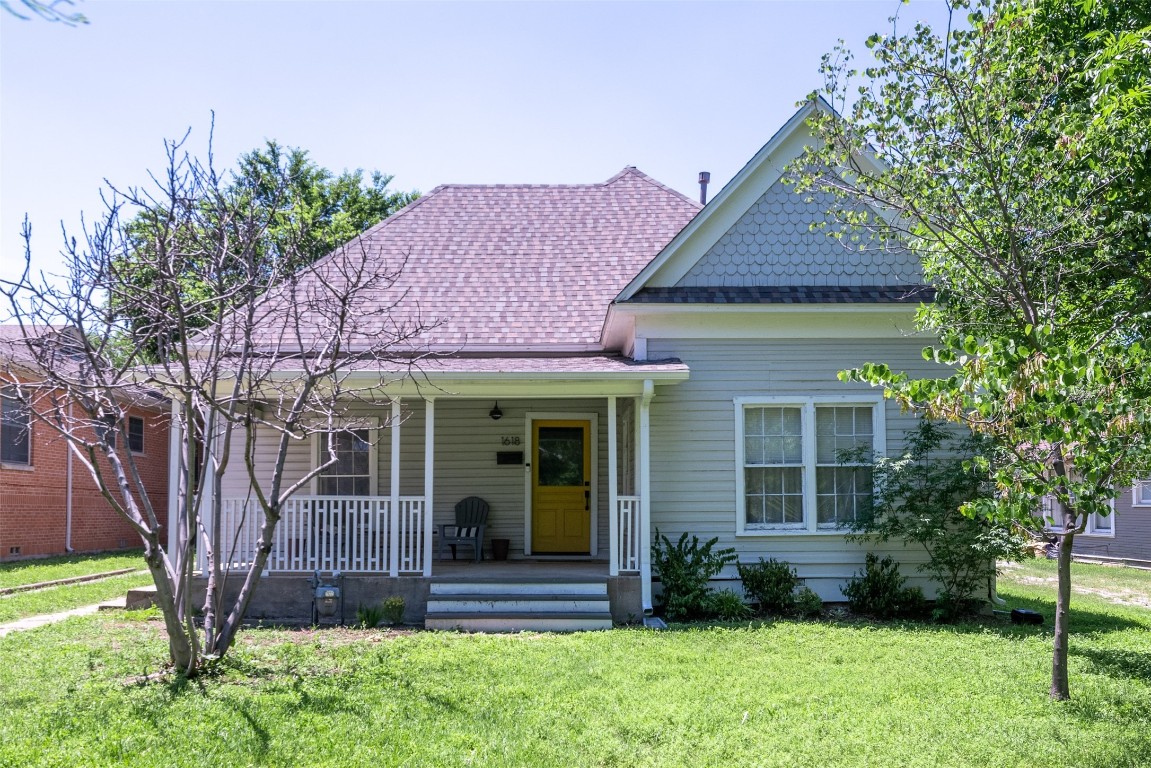 1618 6th Avenue Fort Worth TX 76104