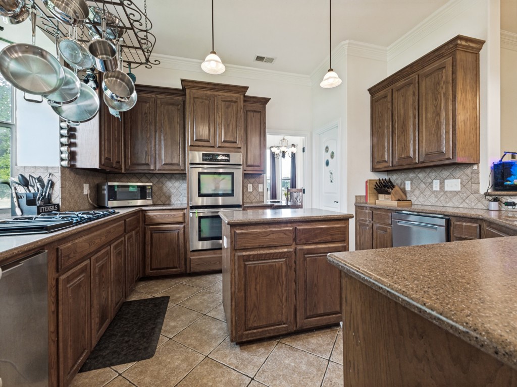 825 Fm 1389 N Combine TX 75159