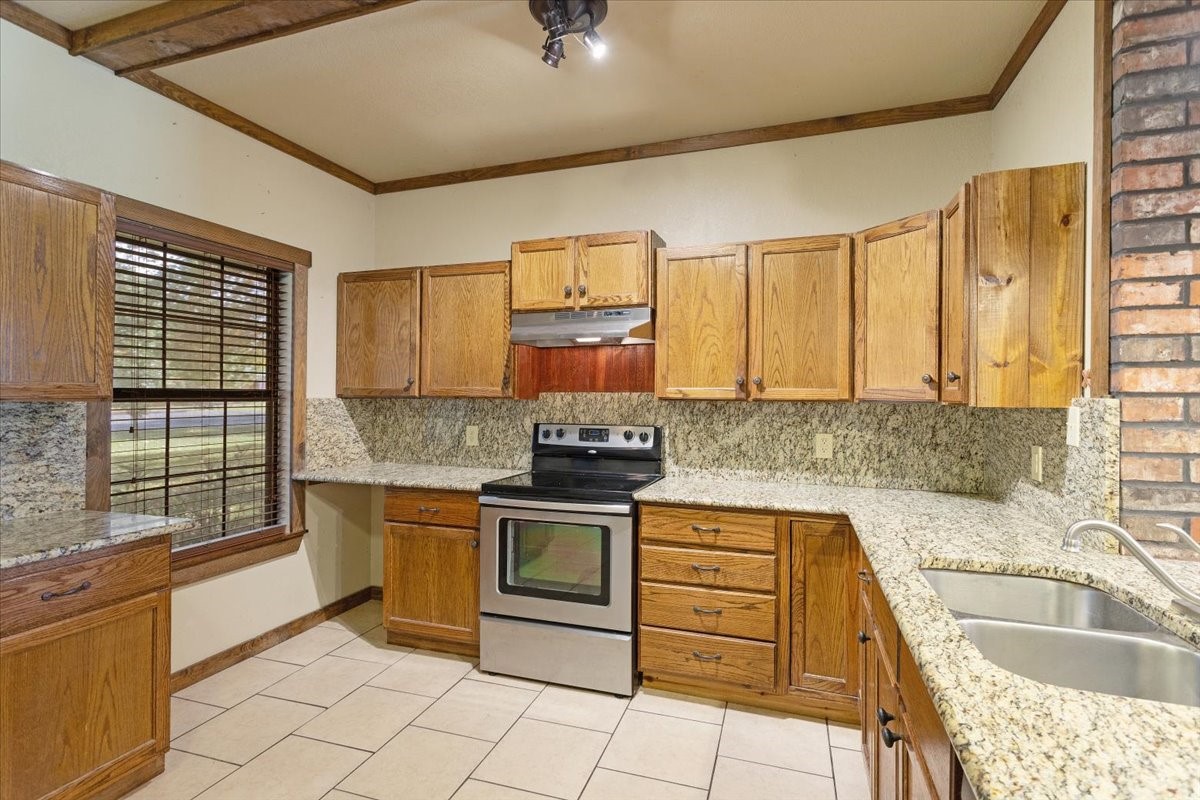 1035 Lakewood Road Denison TX 75020
