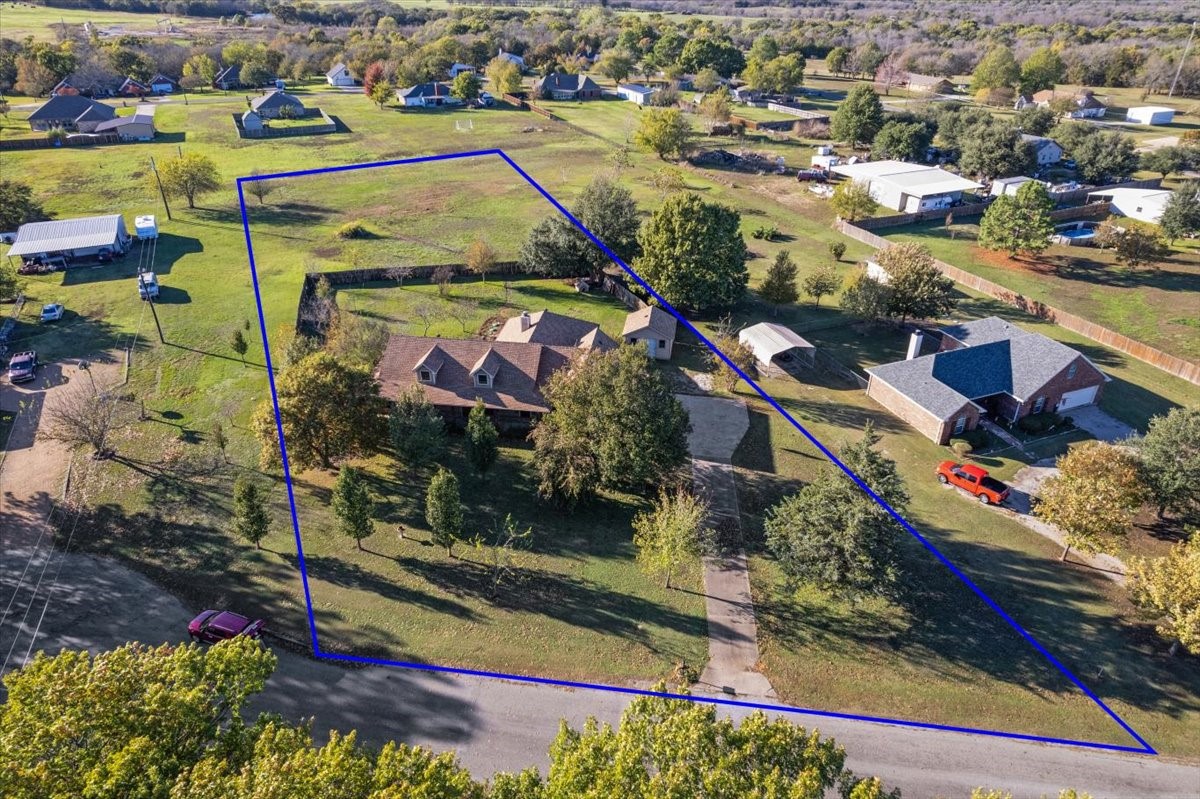 1035 Lakewood Road Denison TX 75020
