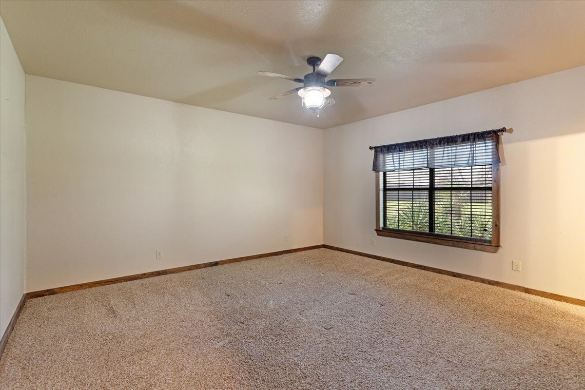1035 Lakewood Road Denison TX 75020