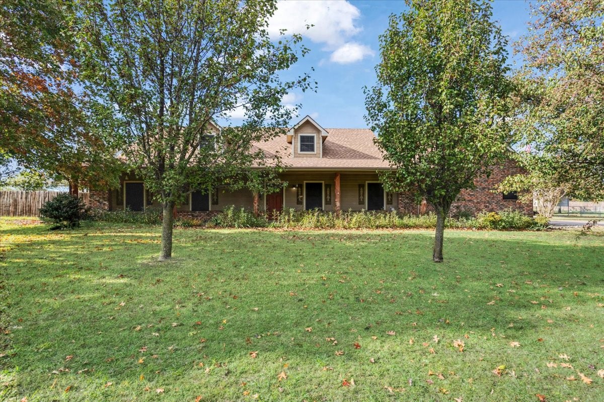 1035 Lakewood Road Denison TX 75020