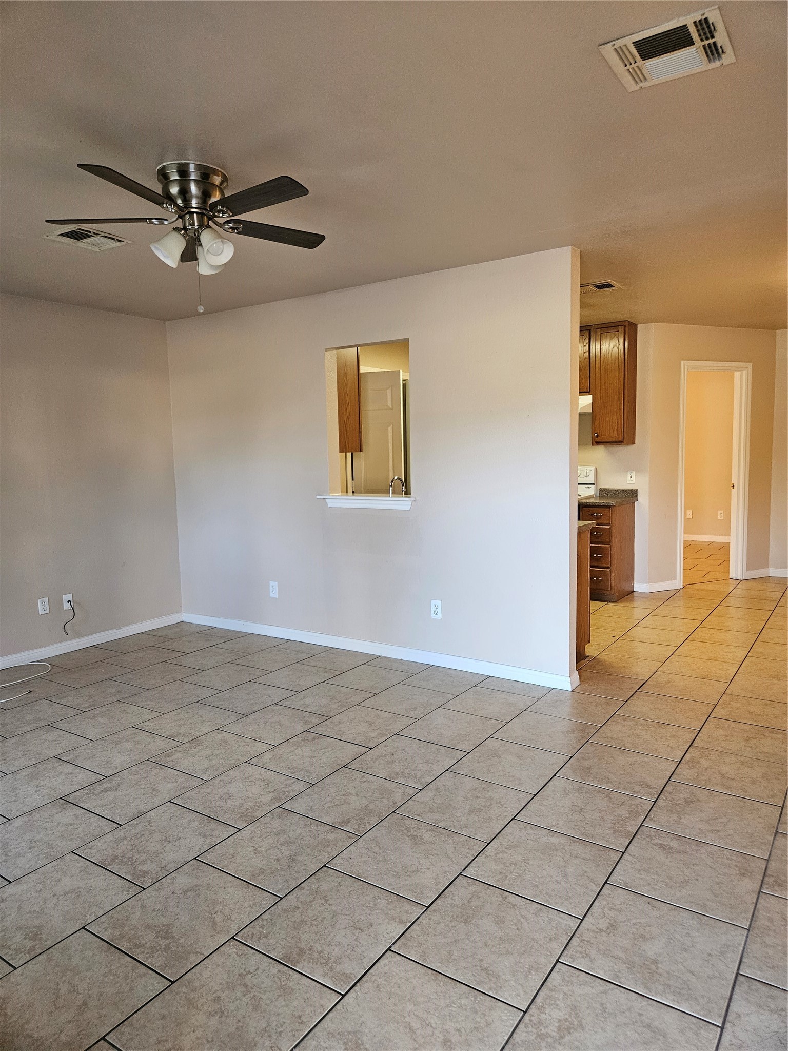 231-233 E Craven Avenue Lacy Lakeview TX 76705