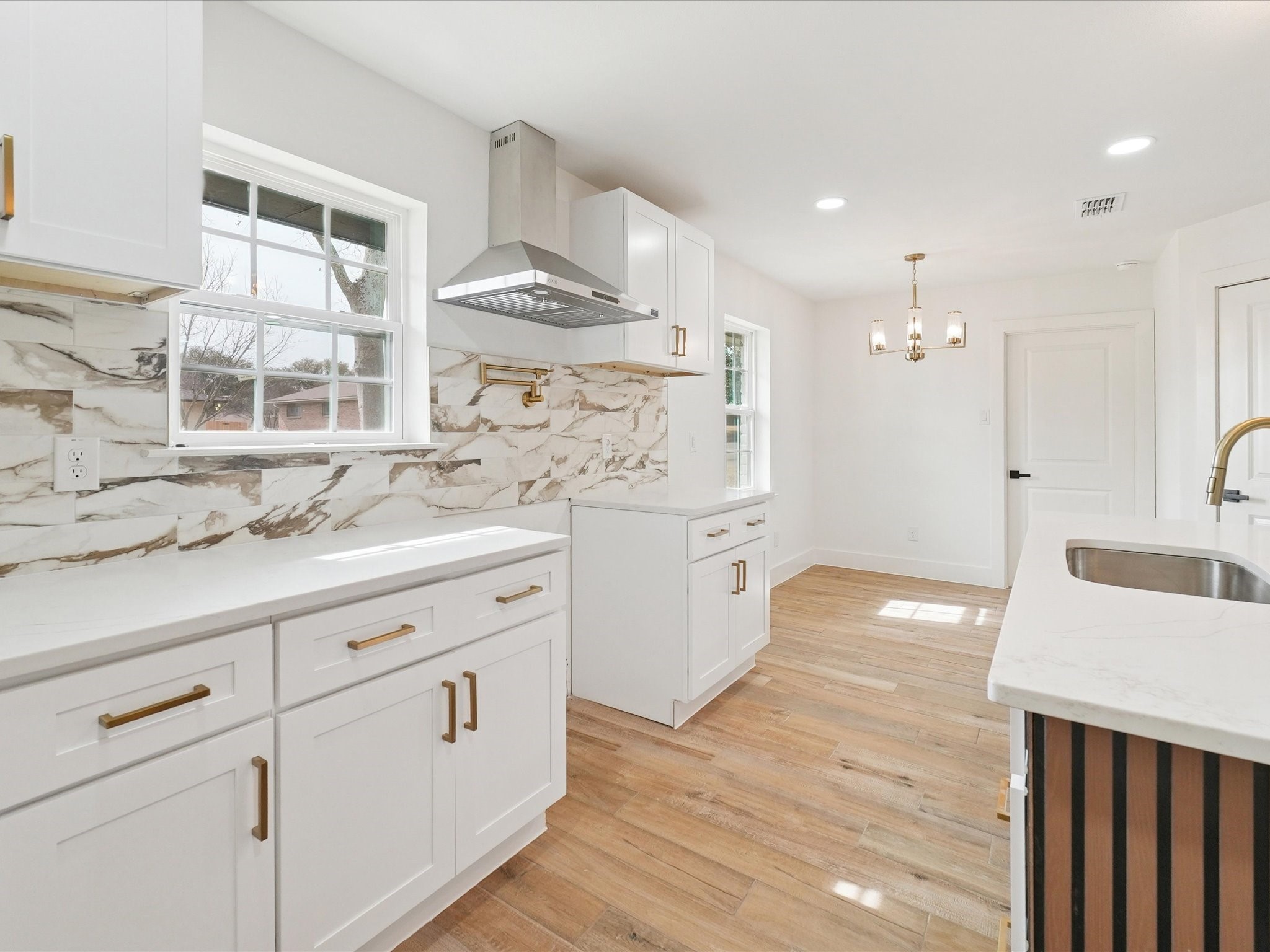 3027 Scenic Circle Dallas TX 75216