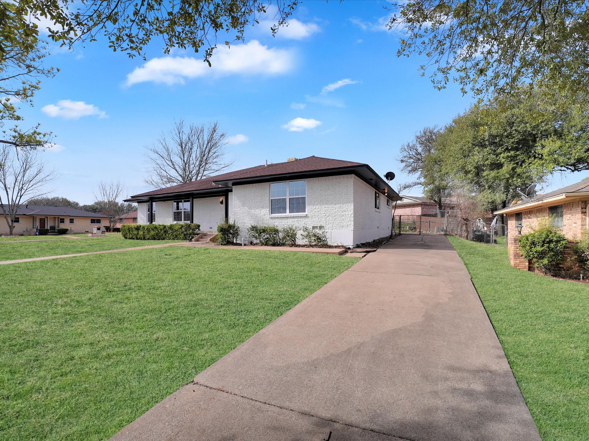 3027 Scenic Circle Dallas TX 75216