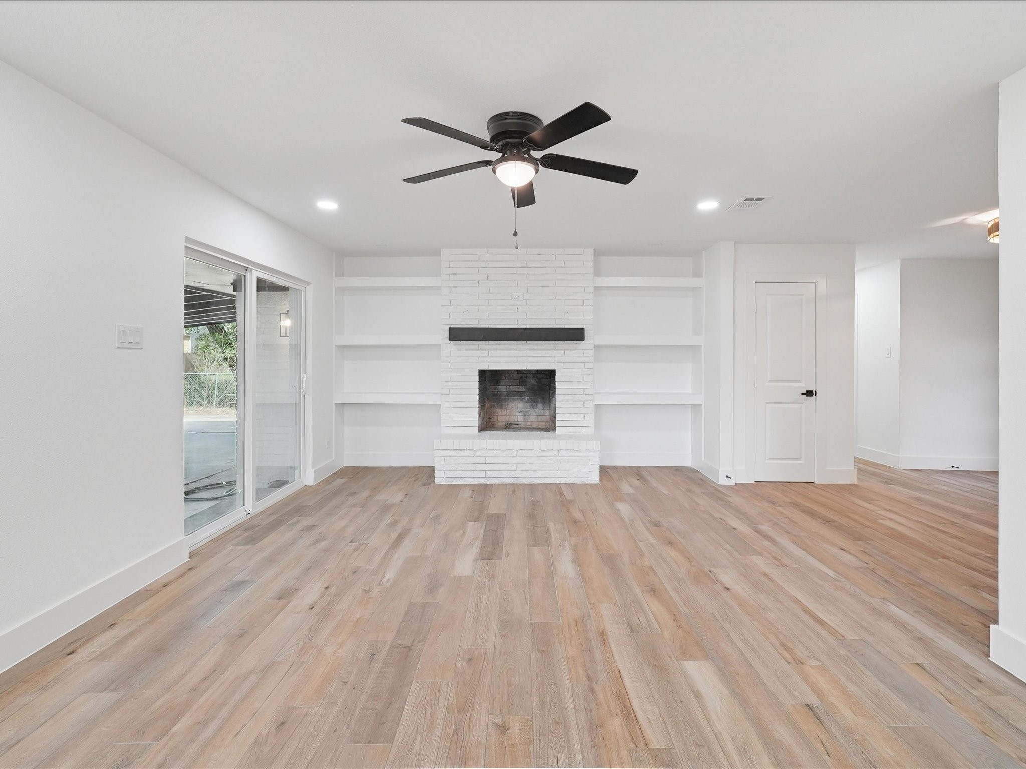 3027 Scenic Circle Dallas TX 75216