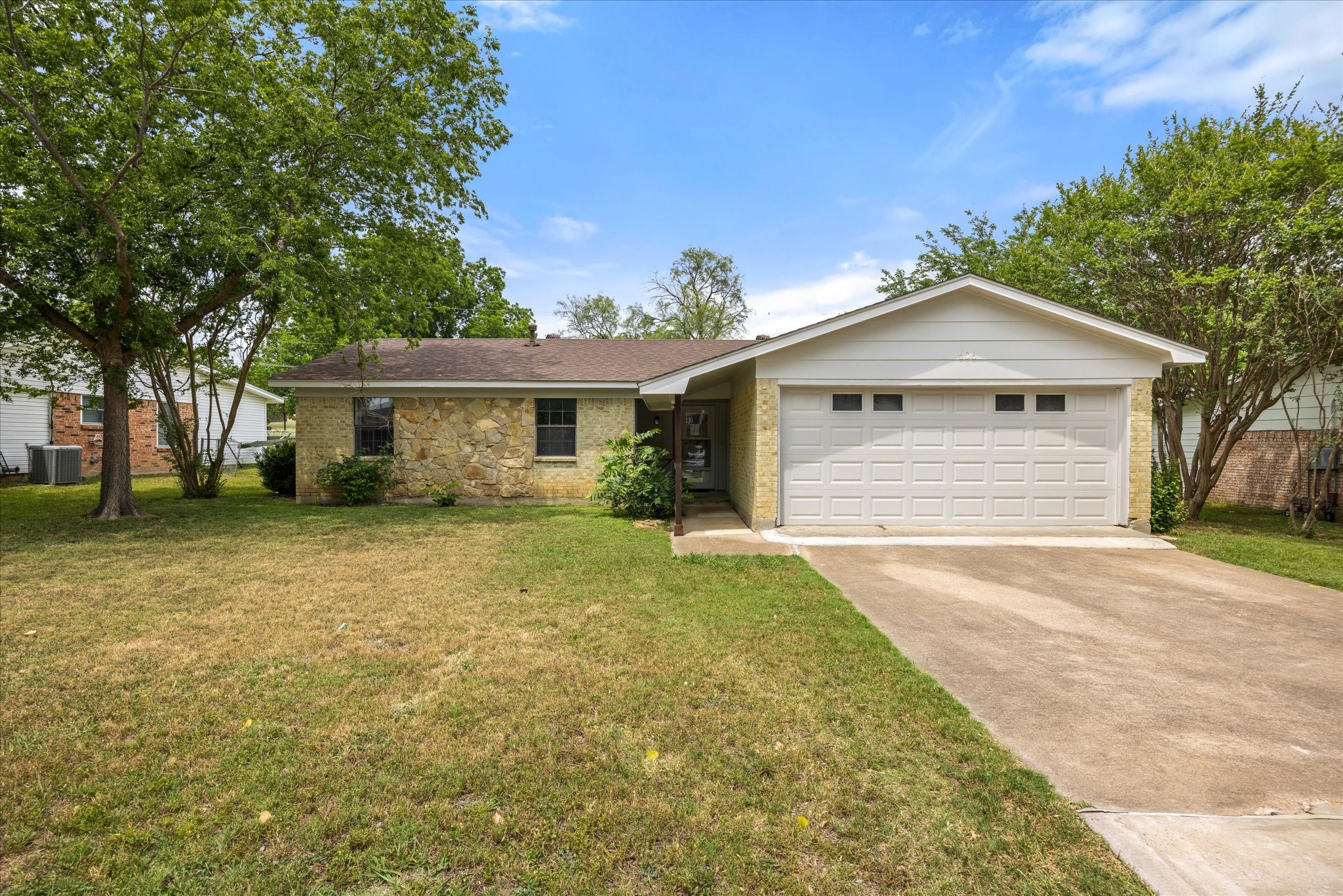 606 Nancy Drive Glen Rose TX 76043