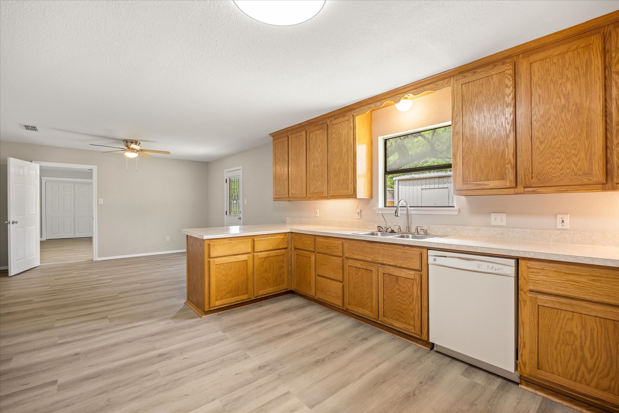 606 Nancy Drive Glen Rose TX 76043
