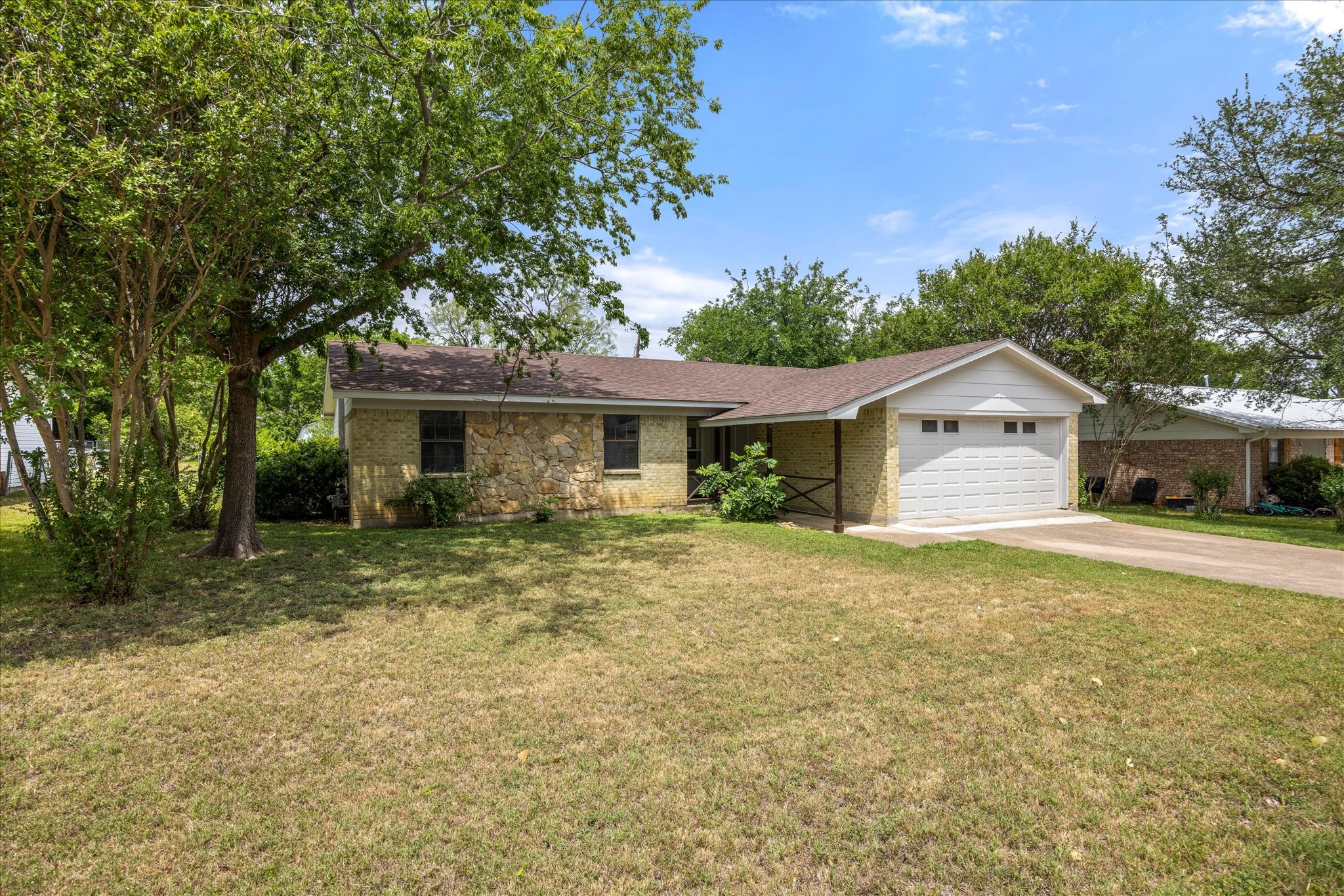 606 Nancy Drive Glen Rose TX 76043