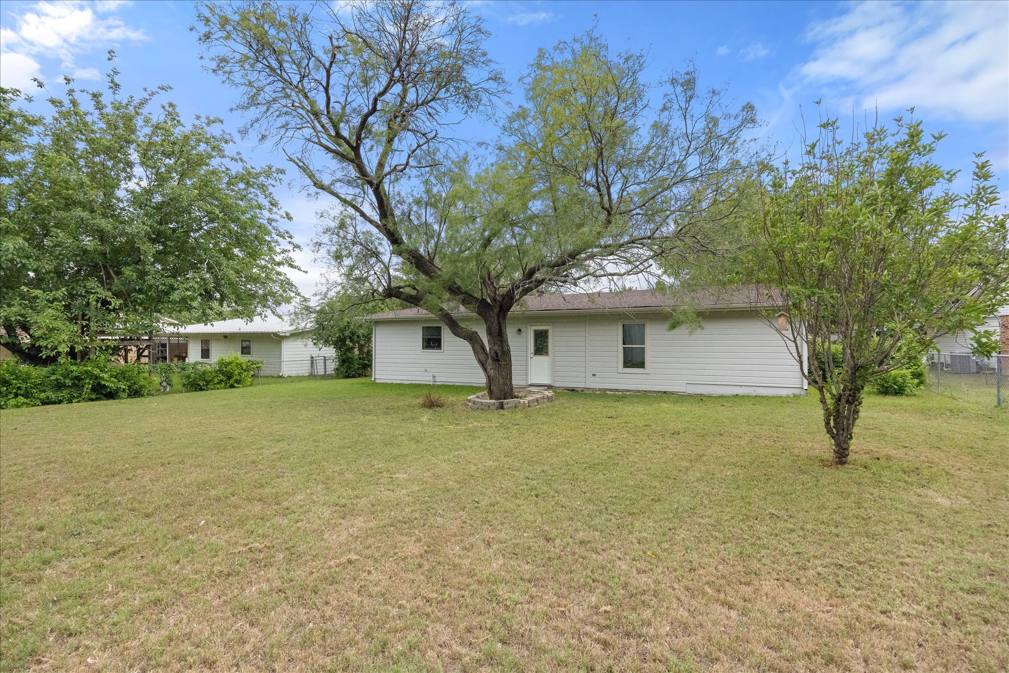 606 Nancy Drive Glen Rose TX 76043