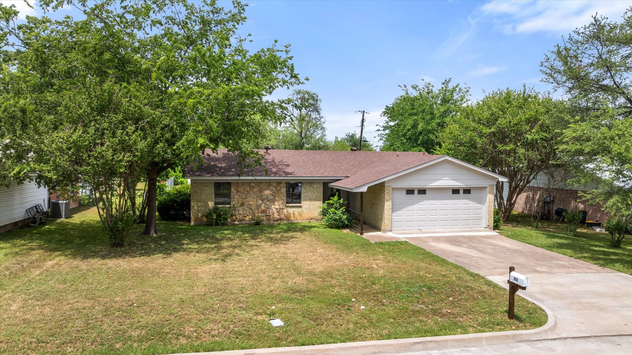 606 Nancy Drive Glen Rose TX 76043