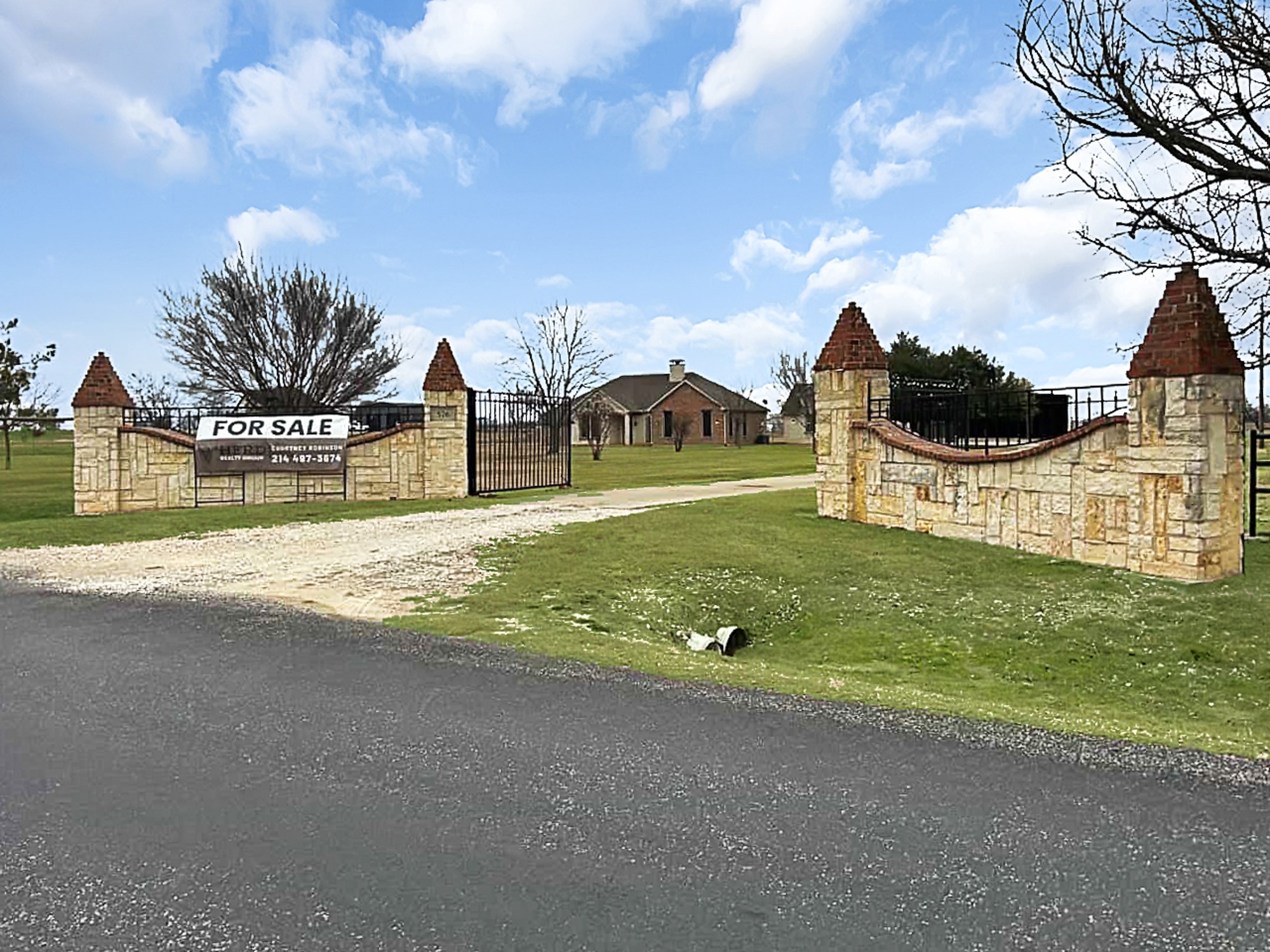 576 Welch School Road Collinsville TX 76233