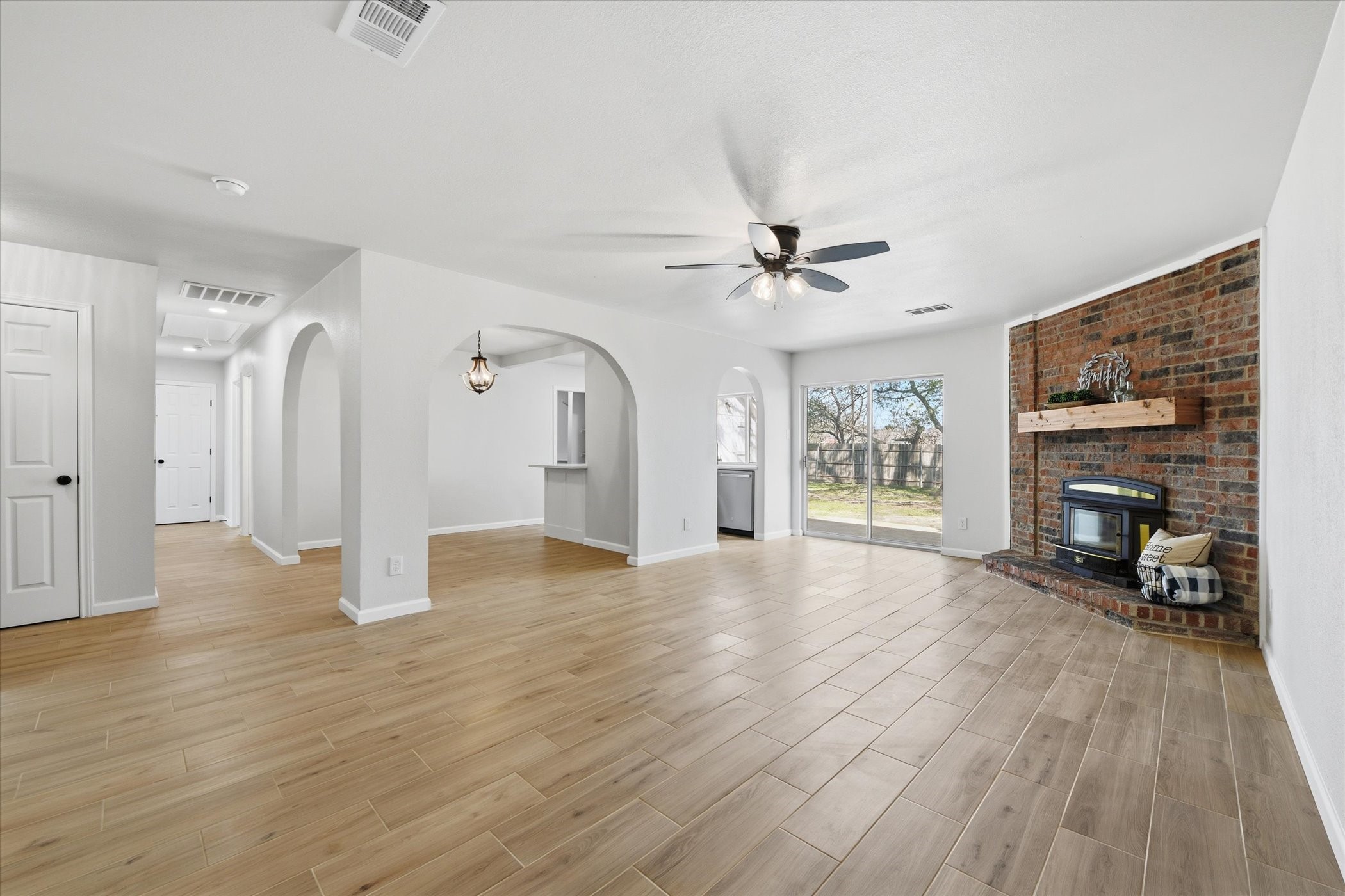 5416 Dunson Drive Haltom City TX 76148