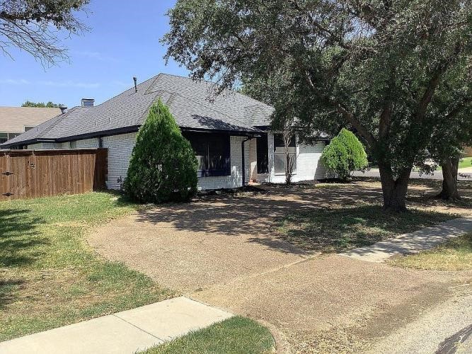 4001 Dorris Road Irving TX 75038