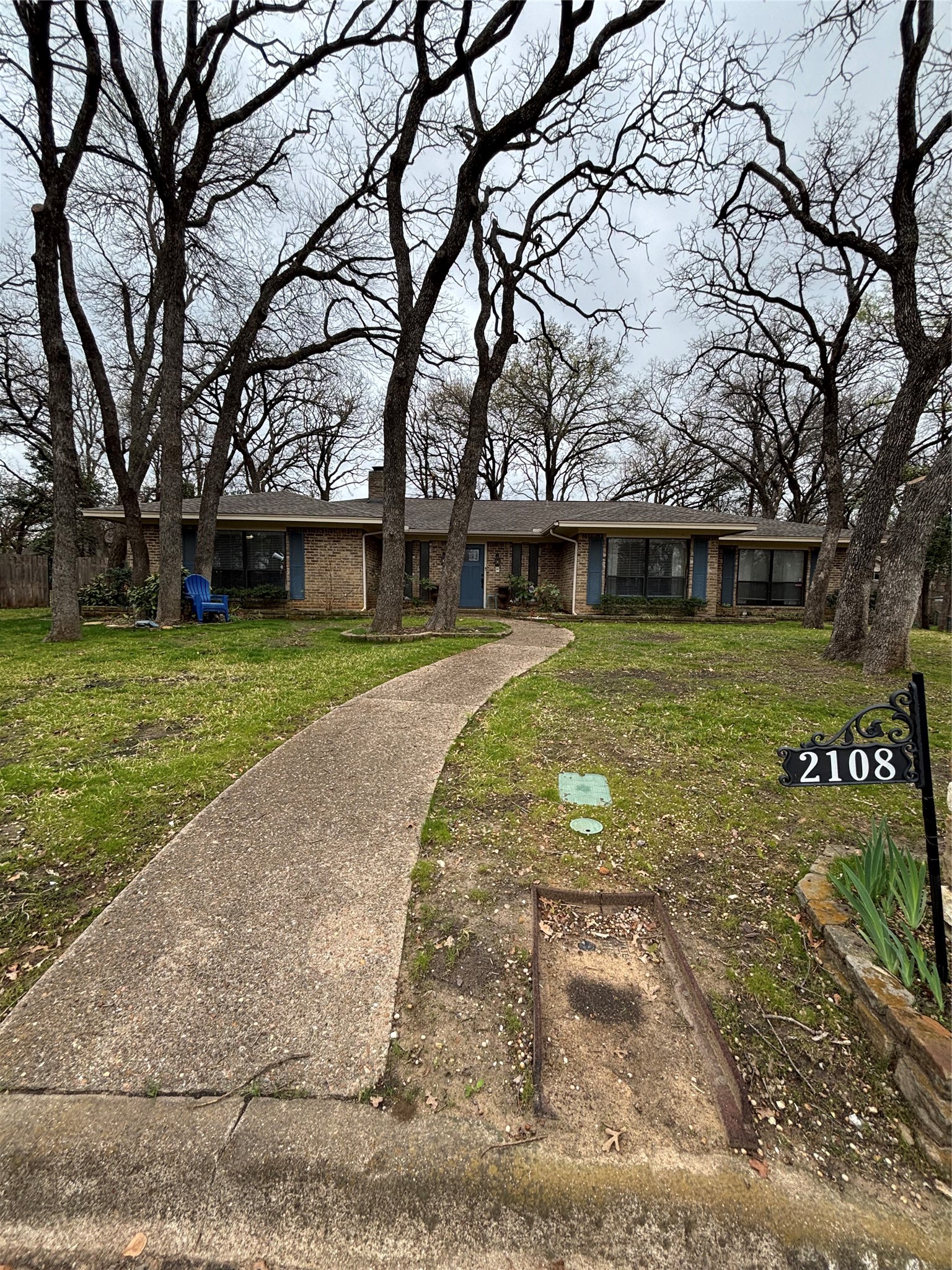 2108 Edgewood Court Arlington TX 76013