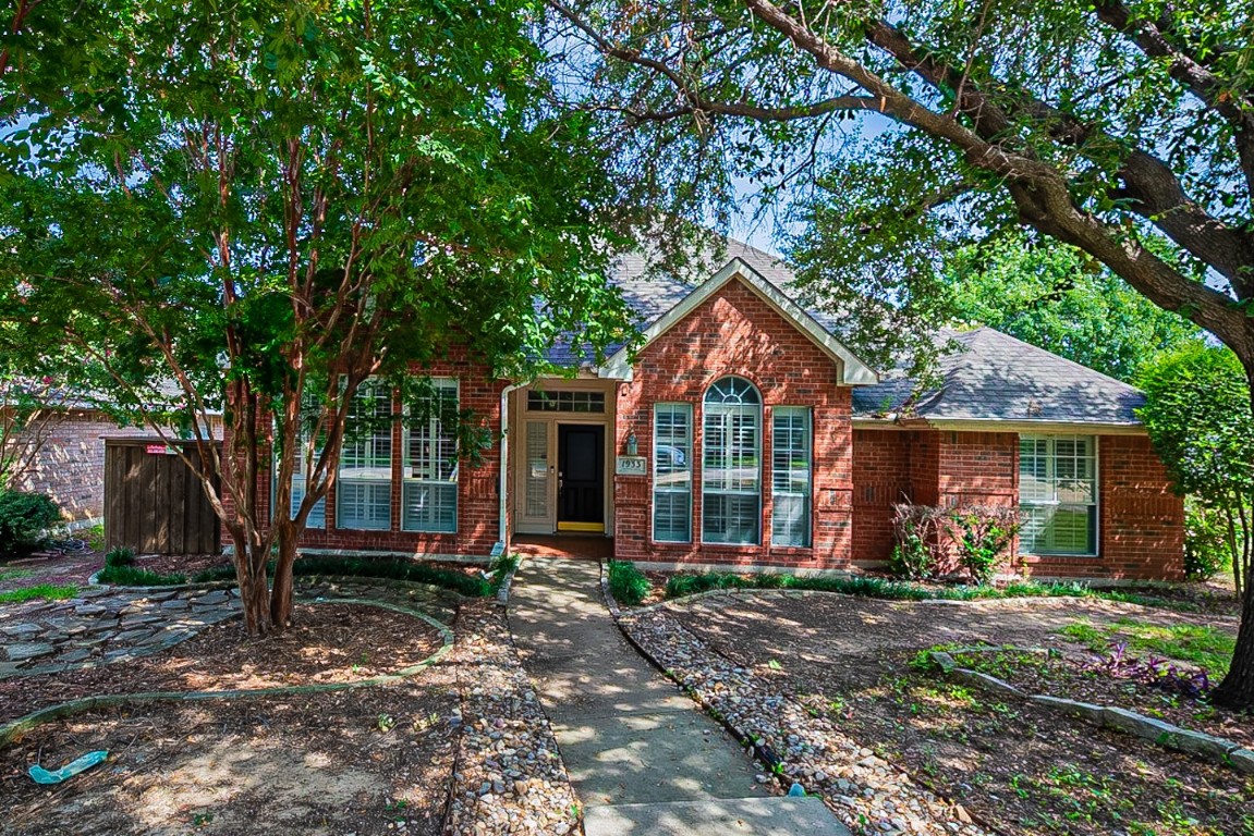 1933 Diamond Ridge Drive Carrollton TX 75010