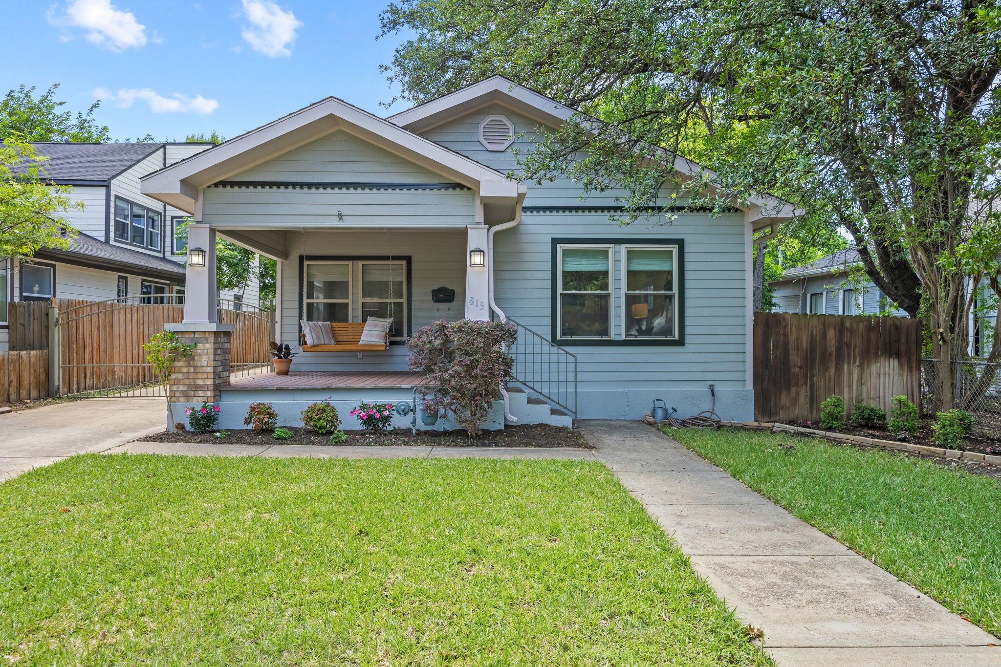 815 Turner Avenue Dallas TX 75208