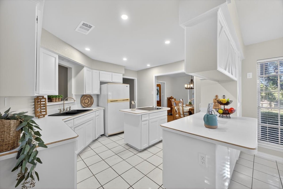 5112 Misty Wood Drive Arlington TX 76017