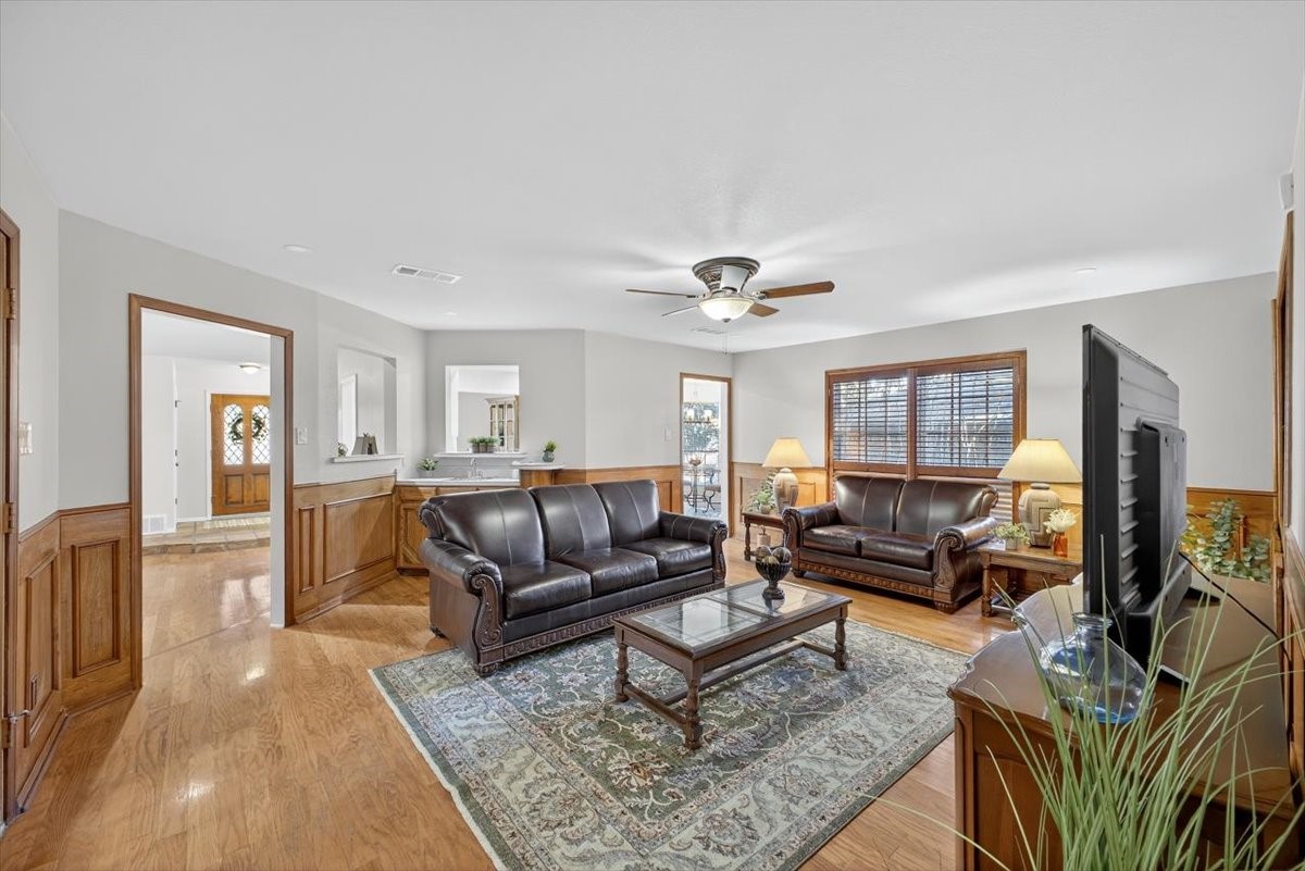 5112 Misty Wood Drive Arlington TX 76017