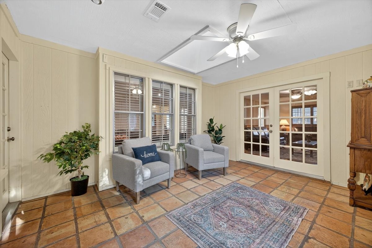 5112 Misty Wood Drive Arlington TX 76017