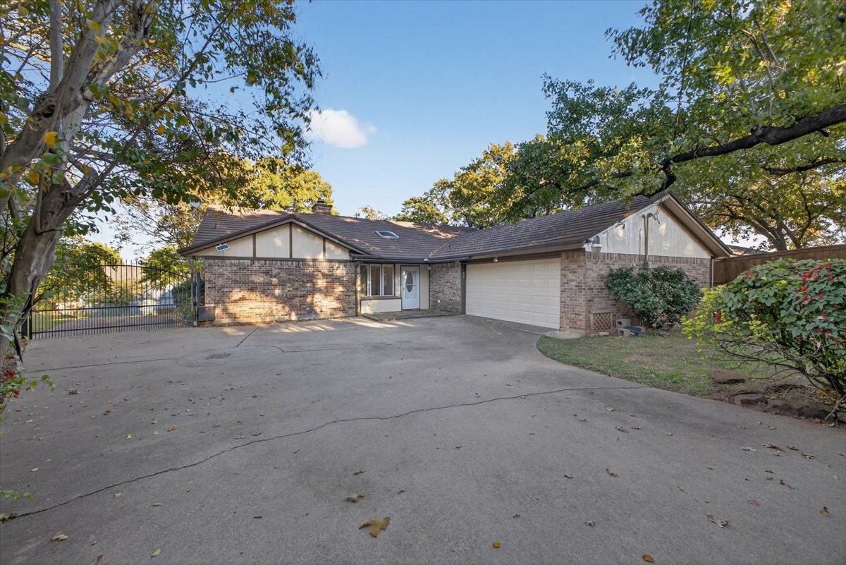 5112 Misty Wood Drive Arlington TX 76017