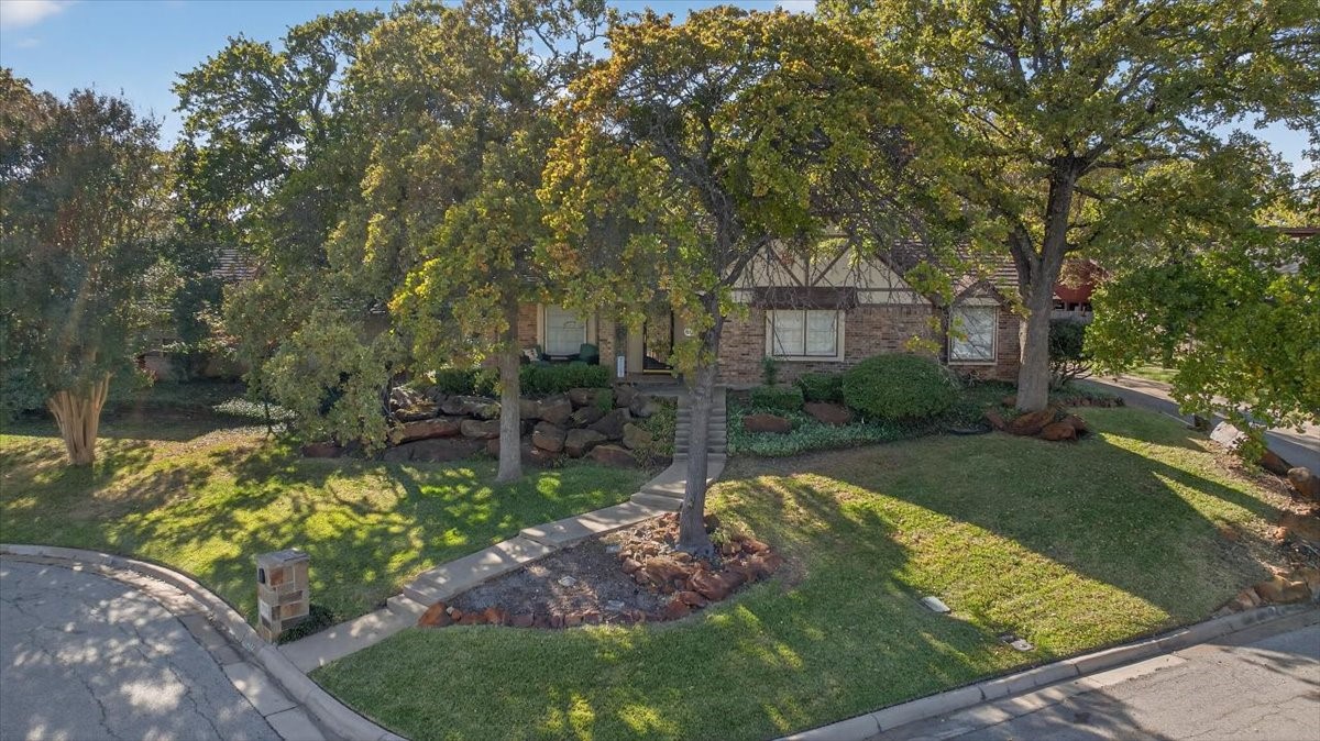 5112 Misty Wood Drive Arlington TX 76017