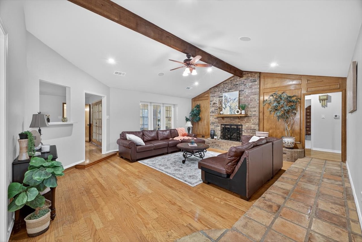 5112 Misty Wood Drive Arlington TX 76017