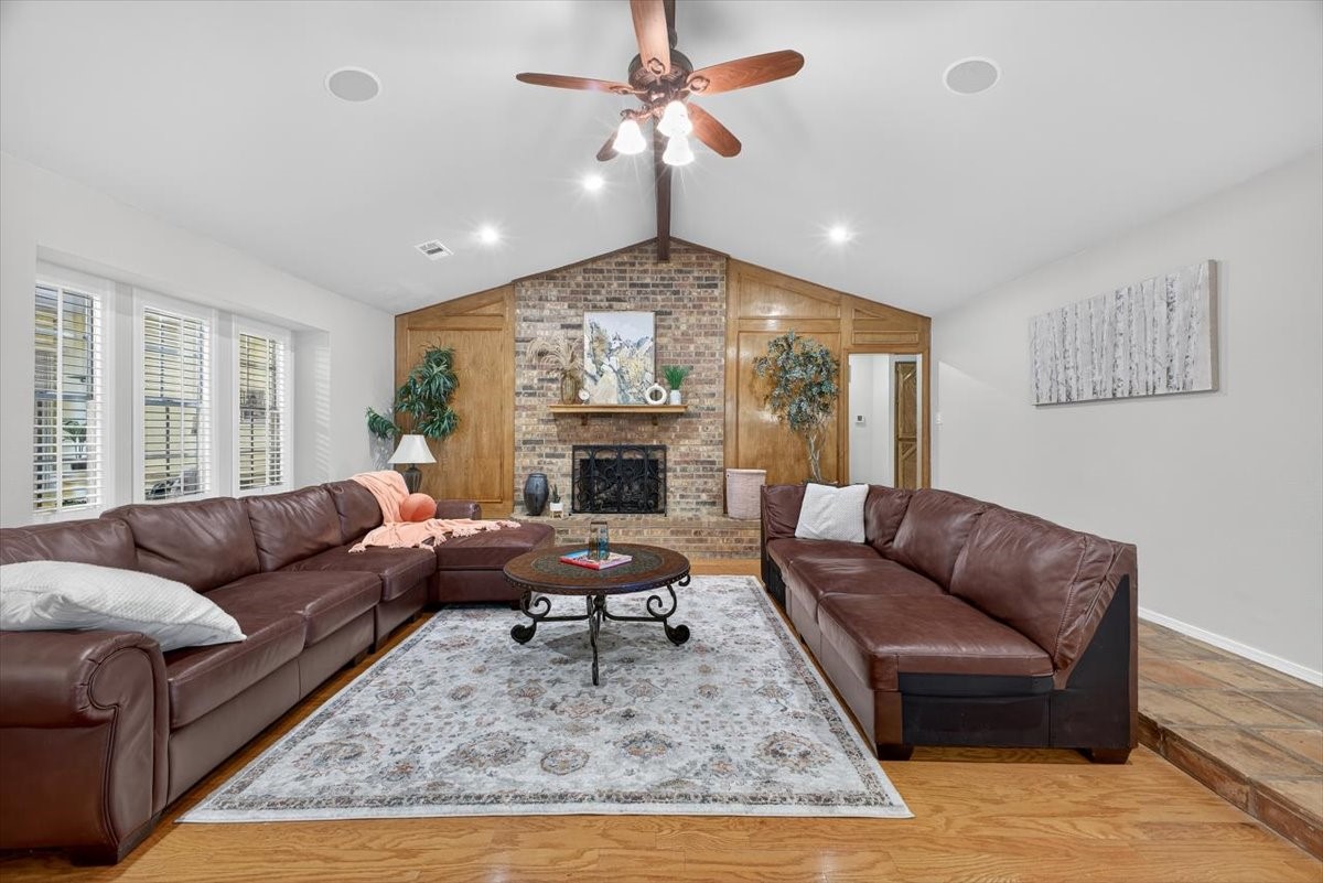 5112 Misty Wood Drive Arlington TX 76017