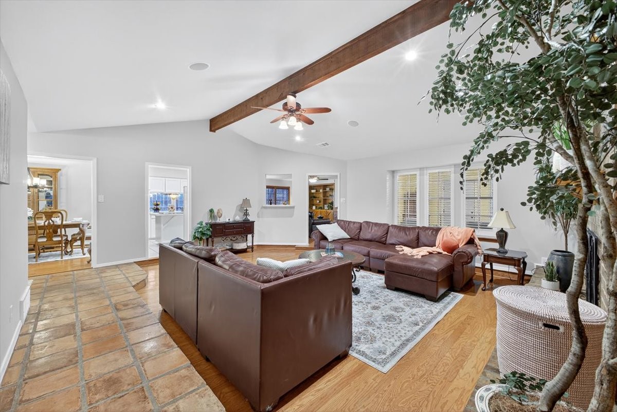 5112 Misty Wood Drive Arlington TX 76017