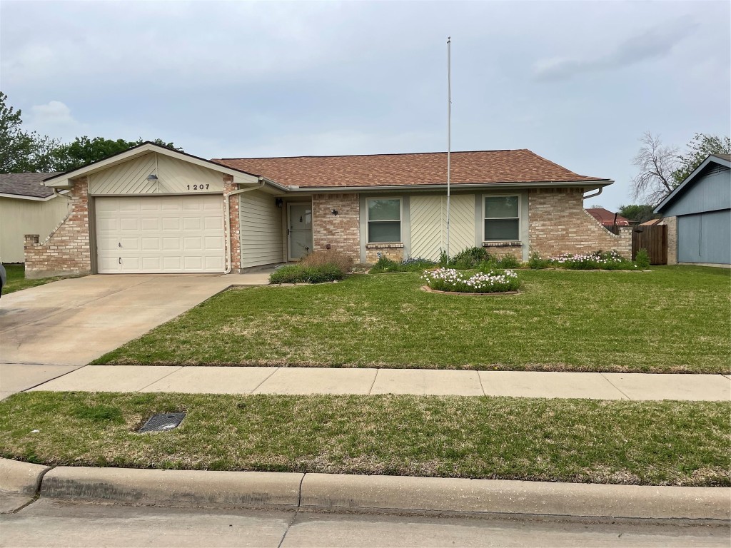 1207 Clay Hill Court Arlington TX 76014