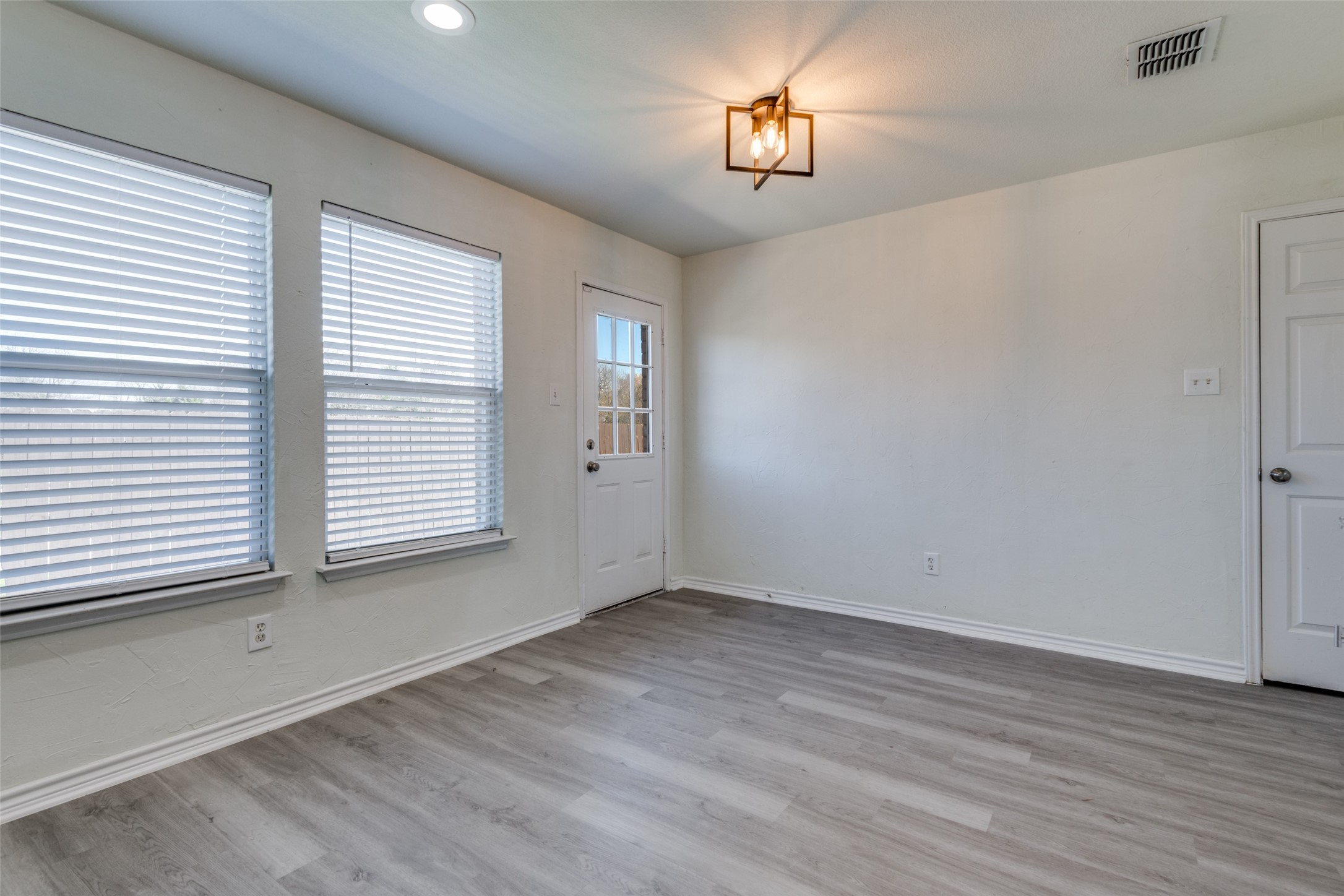 312 Stanford Forney TX 75126