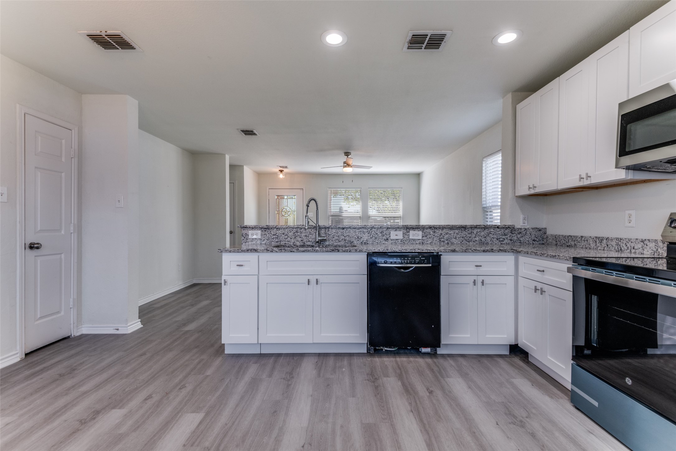 312 Stanford Forney TX 75126