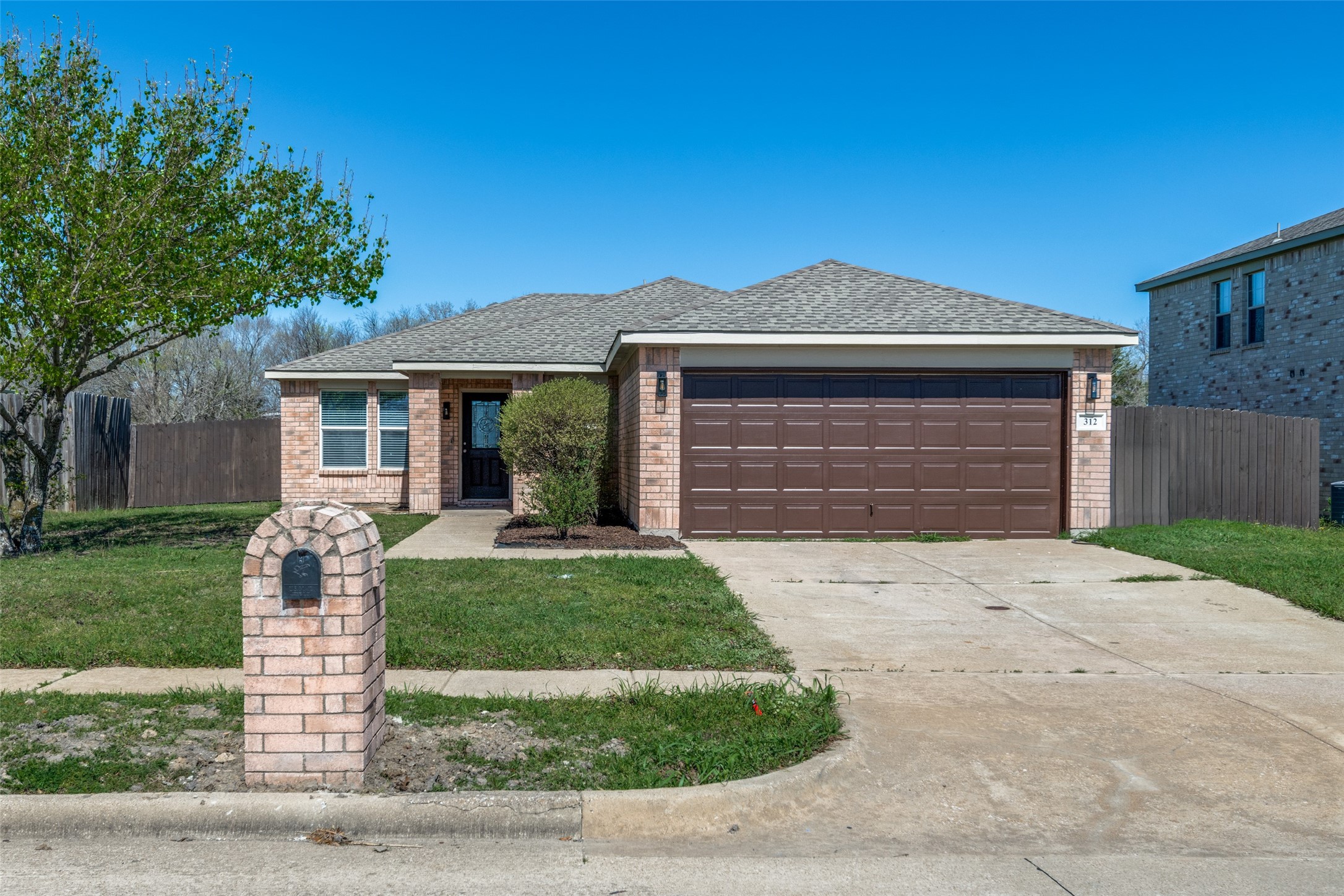 312 Stanford Forney TX 75126