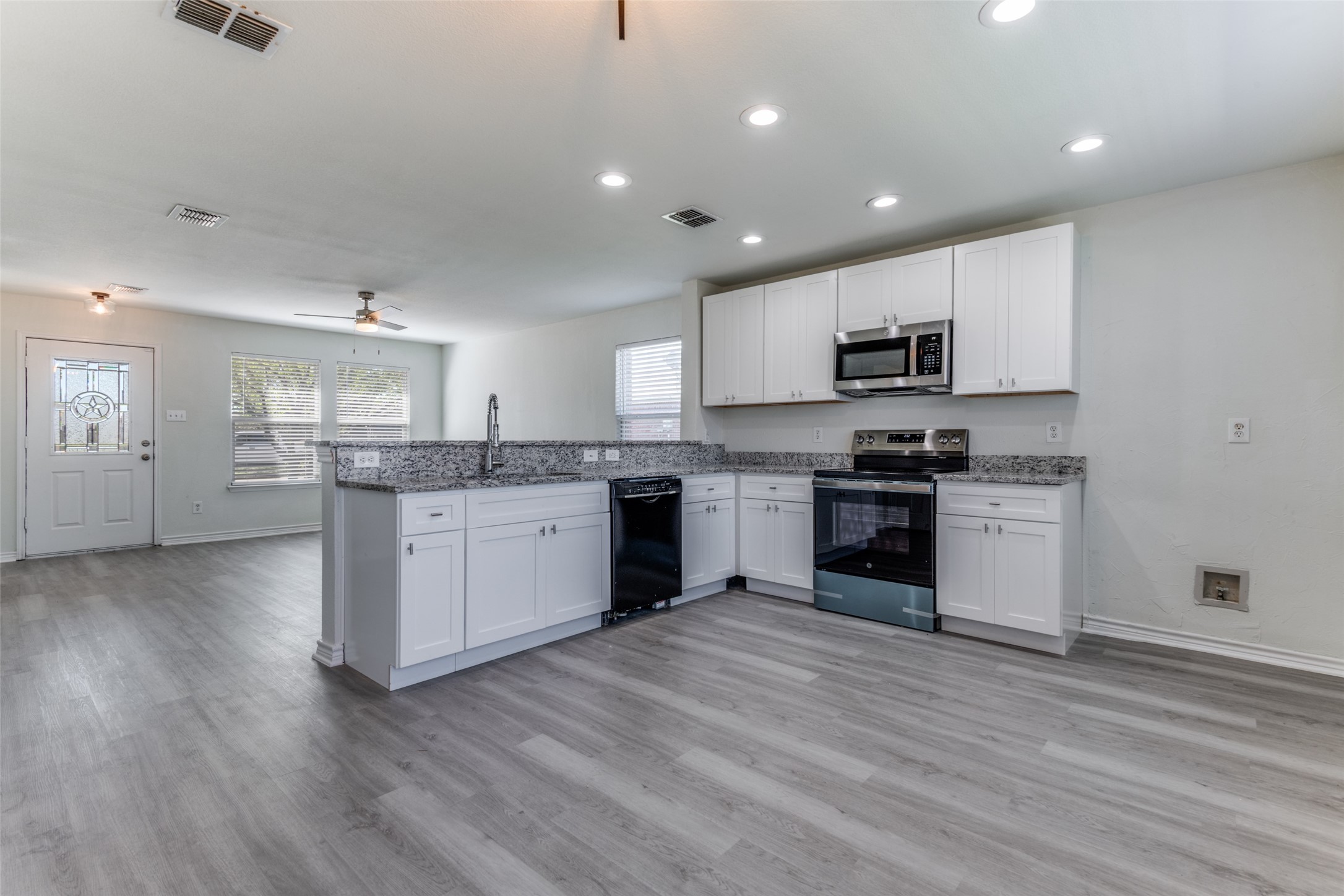 312 Stanford Forney TX 75126