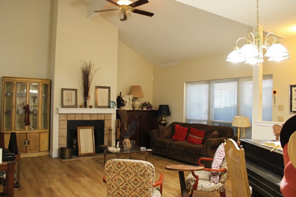 720 Cresent Drive Desoto TX 75115