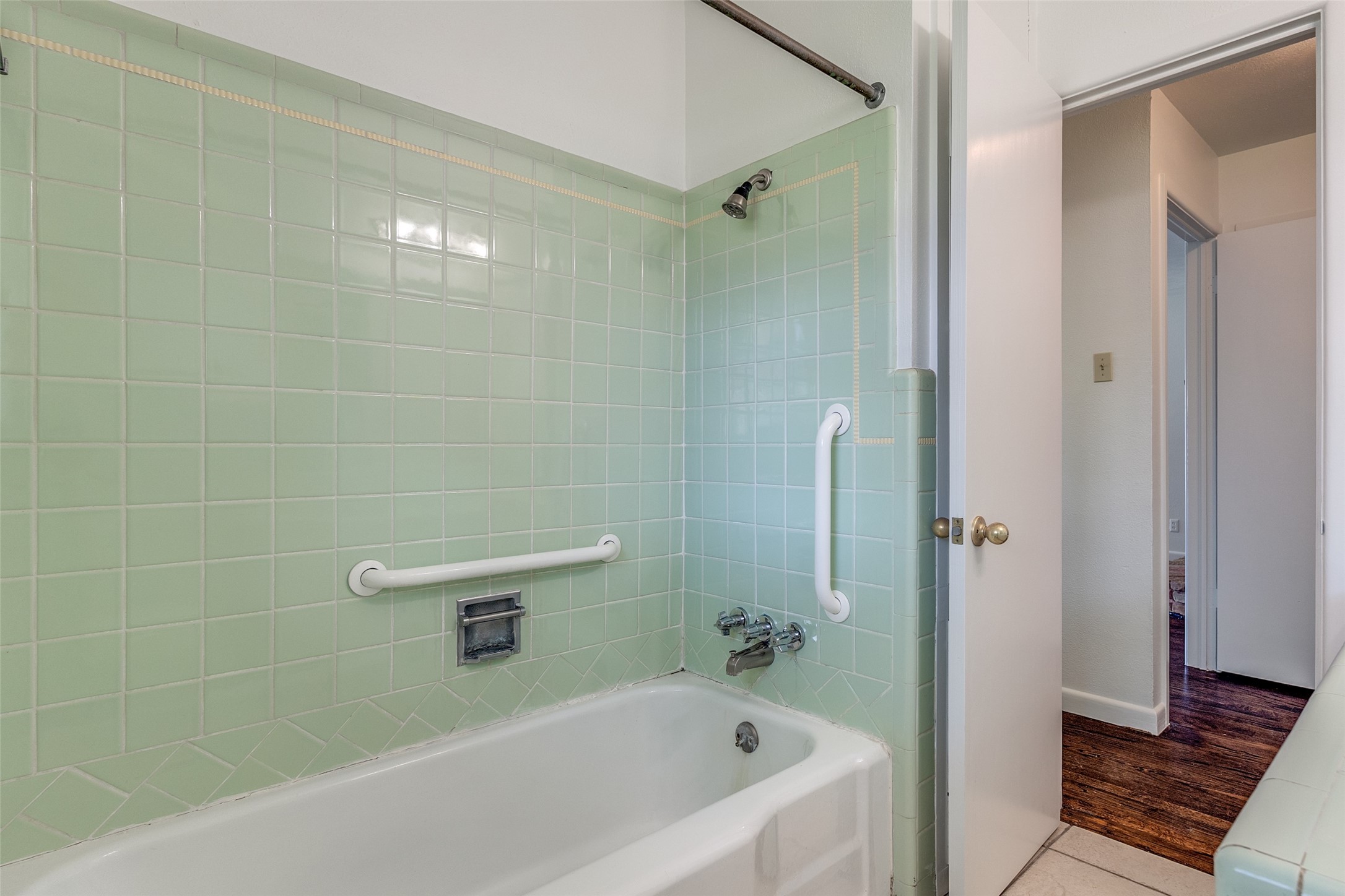6519 Ravendale Lane Dallas TX 75214