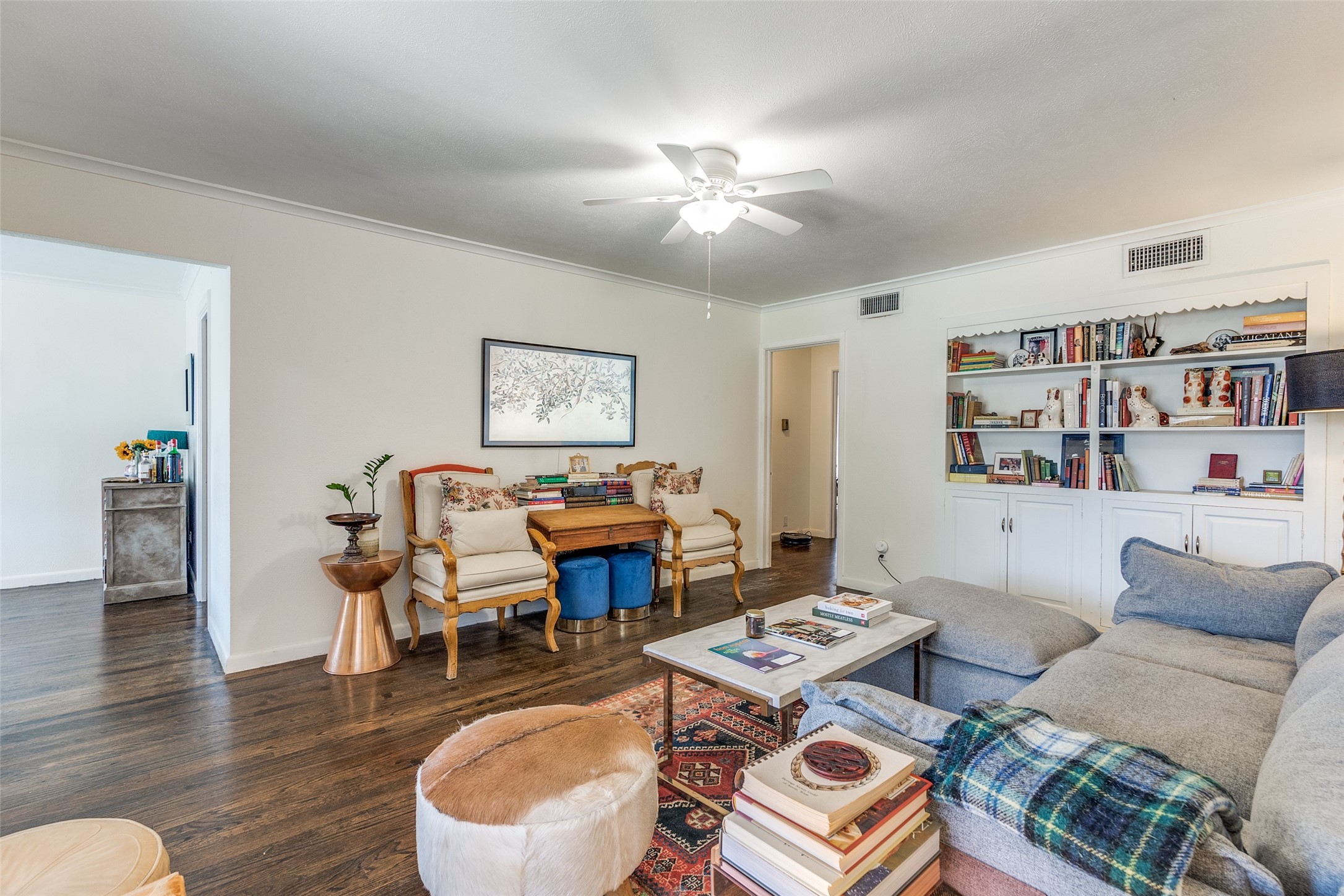 6519 Ravendale Lane Dallas TX 75214