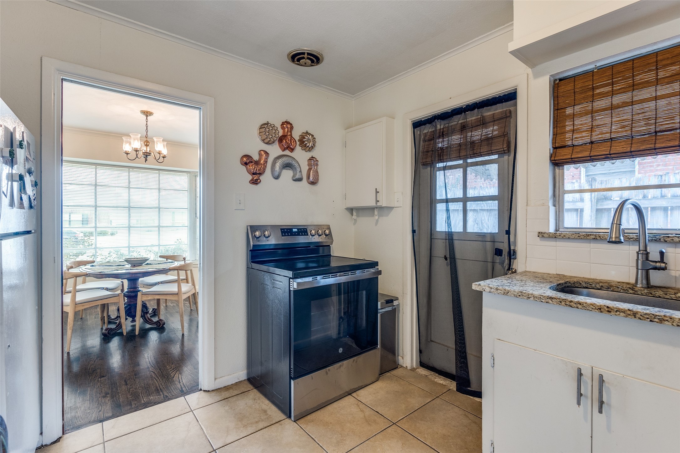 6519 Ravendale Lane Dallas TX 75214